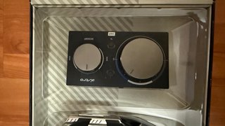 Auriculares Astro A40 + Mixamp Pro.