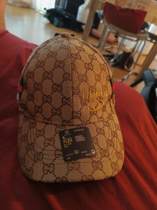Gorra de béisbol con estampado monograma (Beige)