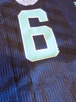 Camiseta azul y verde talla L