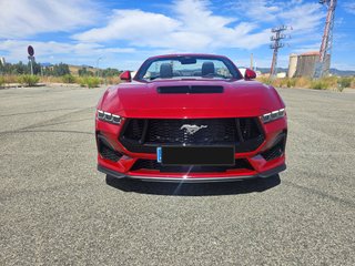 FORD MUSTANG GT V8 DESCAPOTABLE 2025