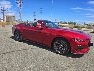 FORD MUSTANG GT V8 DESCAPOTABLE 2025