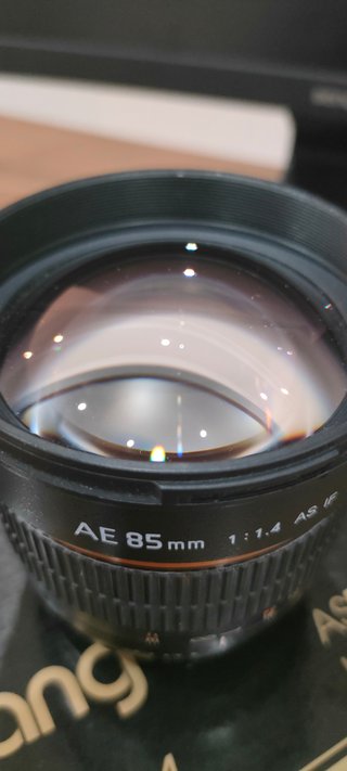 Objetivo Samyang AE 85mm f1.4 montura Nikon