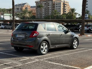 KIA Ceed 2012