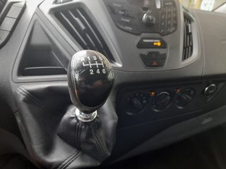 Ford Tourneo Custom 2.2 TDCI 125cv 300 L1 Titanium