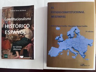 Libros Primer Curso DERECHO UNED