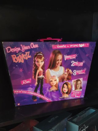 Bratz Rina Head Gamez con Accesorios