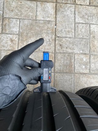Neumáticos 255/45 R19 MICHELIN