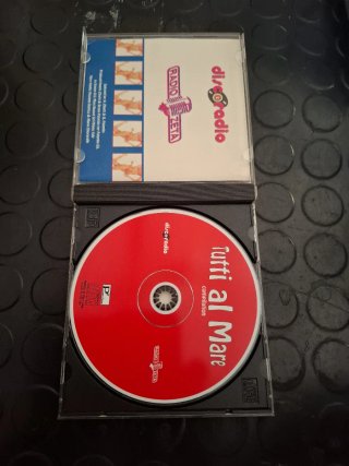 Tutti al Mare Compilation CD