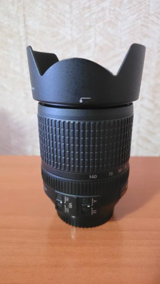 Objetivo Nikon 18-140 VR