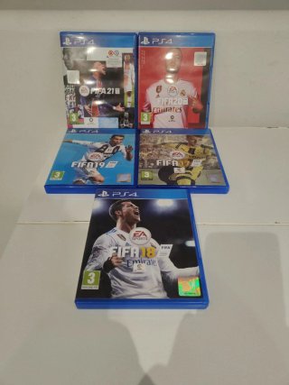 Lote 5 Videojuegos FIFA PS4