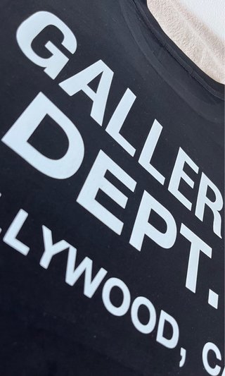 Gallery Dept. Camiseta Negra y Blanca Talla [M]