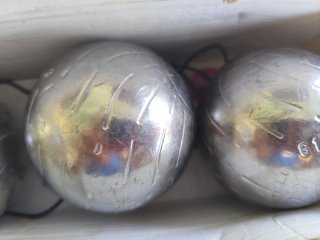 Bolas de petanca metálicas