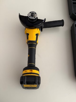 Juego Amoladora 115mm y Taladro Inalámbrico