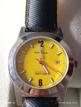 Orologio Radius Giallo Sportivo 100FT-30M