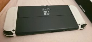 Nintendo Switch OLED Bianca e Nera