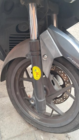 Maxi Scooter Negra