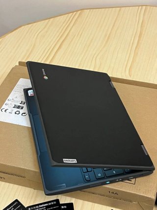 Portátil Lenovo 300E Chromebook tacitil 11.6 FHD