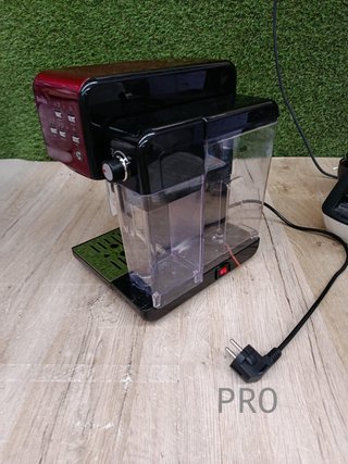 CAFETERA BRELLIVE