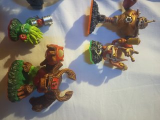 Skylanders Trap Team PS4 + Figuras