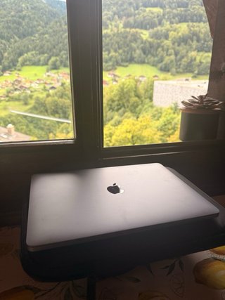 Apple MacBook Air