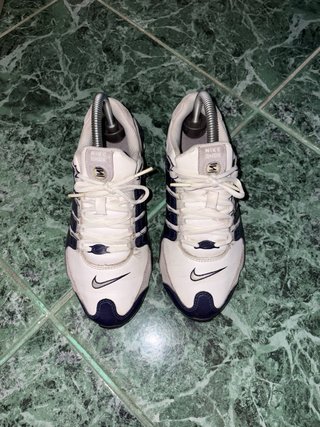 Nike Shox NZ Bianche e Blu Scuro - Taglia 37.5