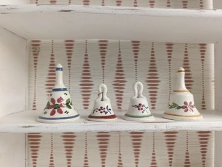 Lote 4 campane in ceramica decorate