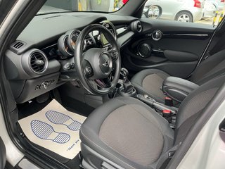 MINI Cooper (SOLO 29.000km)