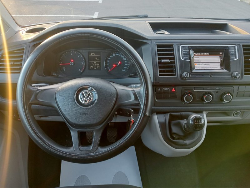 Volkswagen Transporter Kombi 2.0 TDI BMT 2017, foto 13