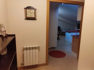 Alquiler apartamento amueblado.  Luminoso
