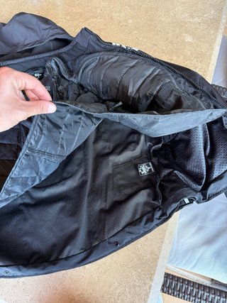 Chaqueta Alpinestars Negra con Capucha