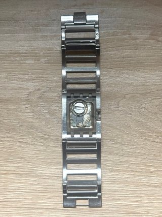 Orologio bracciale Square Irony Swatch