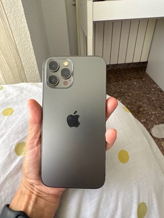 iPhone 12 Pro Max 256GB Space Gray.