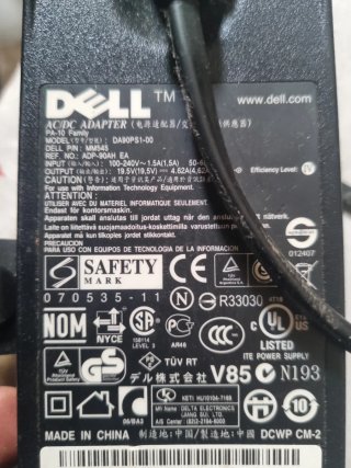 Cargador Dell para portátil