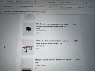 Mesa comedor madera maciza y cillas verdes
