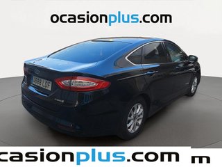 Ford Mondeo 2.0 Híbrido HEV Sedan Titanium 137 kW (187 CV)