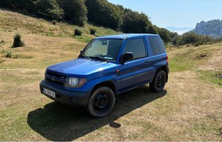Mitsubishi Montero 2000
