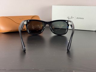 Ray-Ban Meta Wayfarer Gen 2 | Shiny Black G15