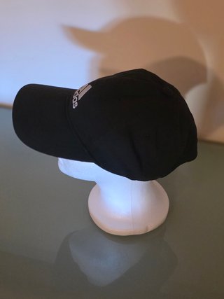Lote Gorras Adidas Negra y Blanca