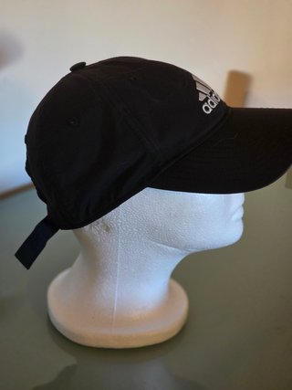 Lote Gorras Adidas Negra y Blanca