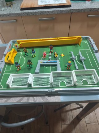 Futbolín portátil Playmobil
