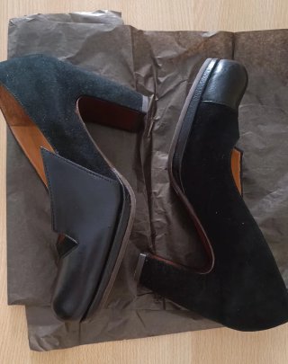 Scarpe Chie Mihara Nere Pelle e Camoscio