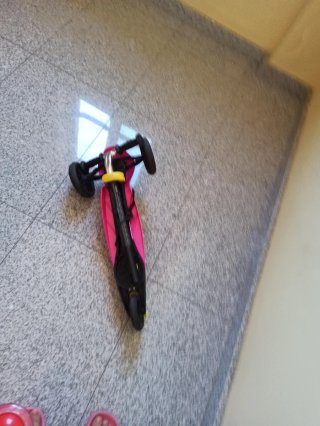 Monopattino per bambini a 3 ruote rosa