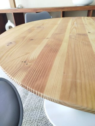Mesa redonda madera y 4 sillas