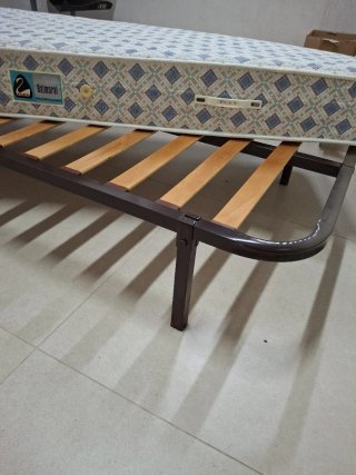 Colchon Flex Balmoral 90cm con somier tengo 2 unid