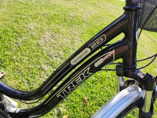 Bicicleta Trek Navigator Negra