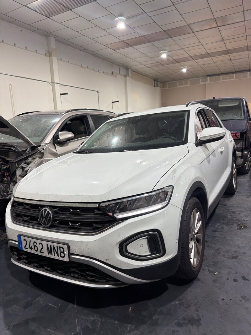 Volkswagen T-Roc Life 1.0 TSI 2024