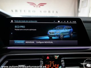 BMW X5 M50i