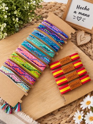 Pulseras Tejidas Hechas a Mano