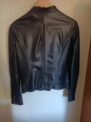 Cazadora Polipiel Negra Mango Talla M
