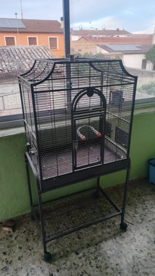 Jaula para pájaros grande